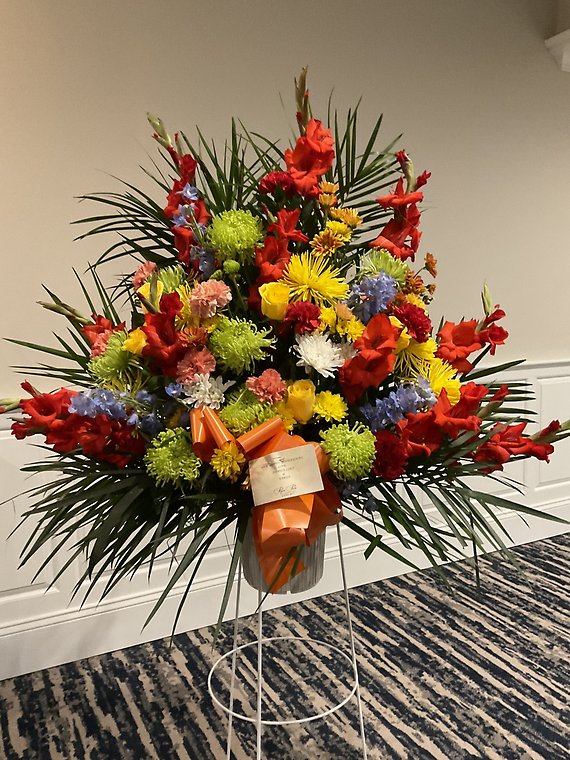 Vibrant Standing Container