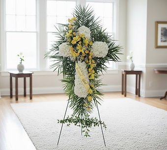 White cross/yellow Lillieâ??s &roses