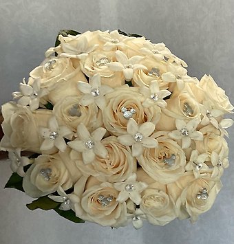Roses and stephanotis