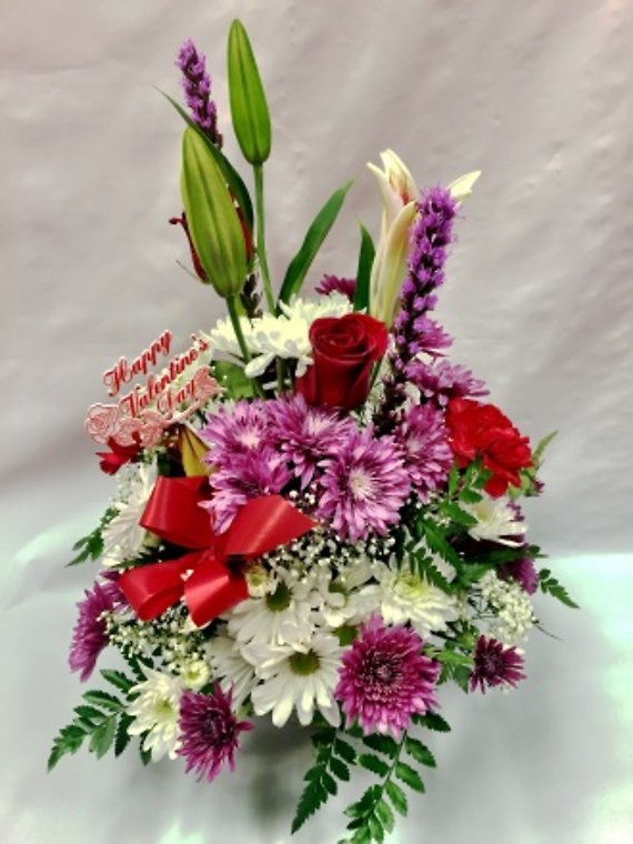 Pequa Valentine\'s Day Pastels Basket Arrangement 2