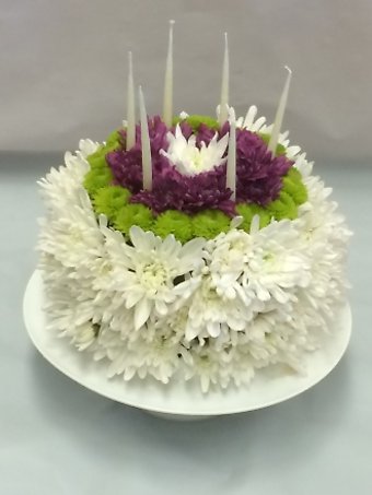 Pequa Floral Cake