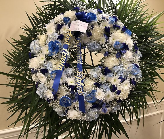 P blue and white wreath