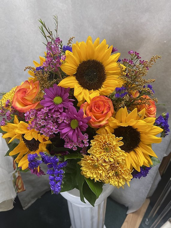 Vibrant Sunflower Cube