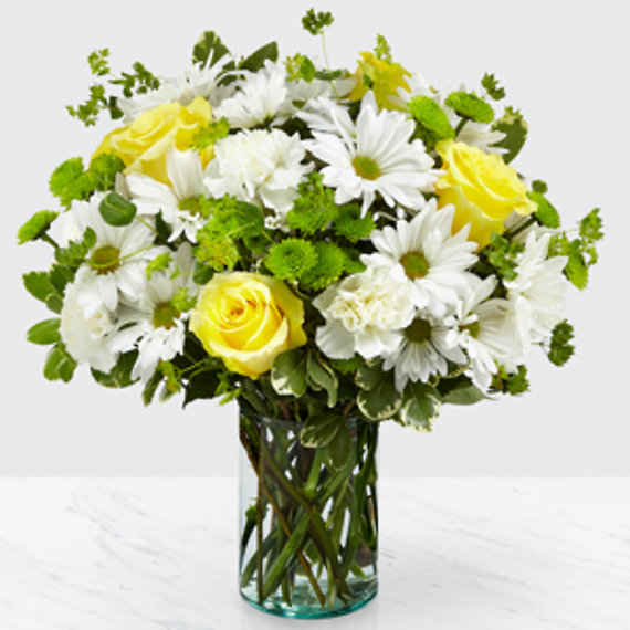 The FTD&reg; Happy Day&trade; Bouquet